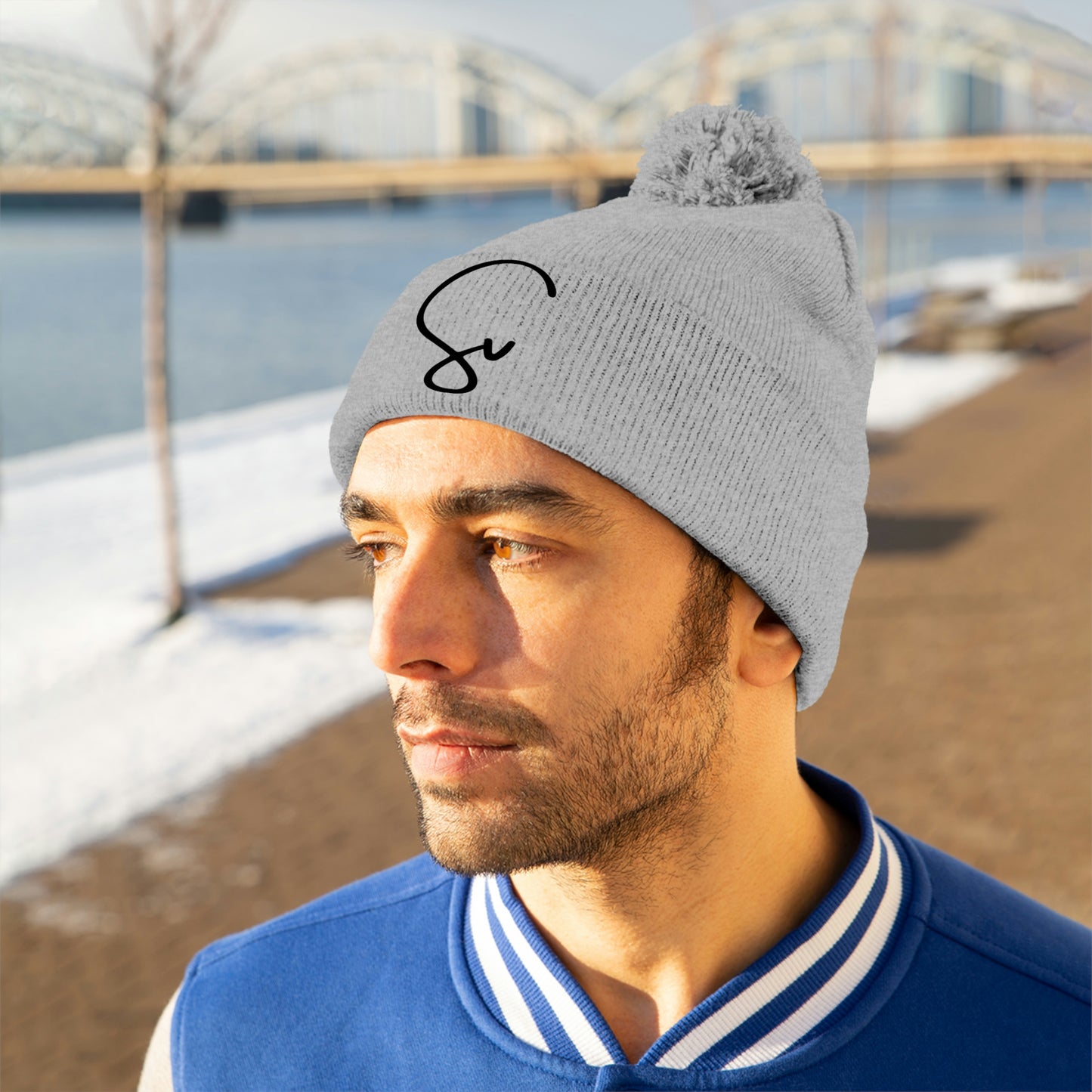 Syvenville Pom Pom Beanie