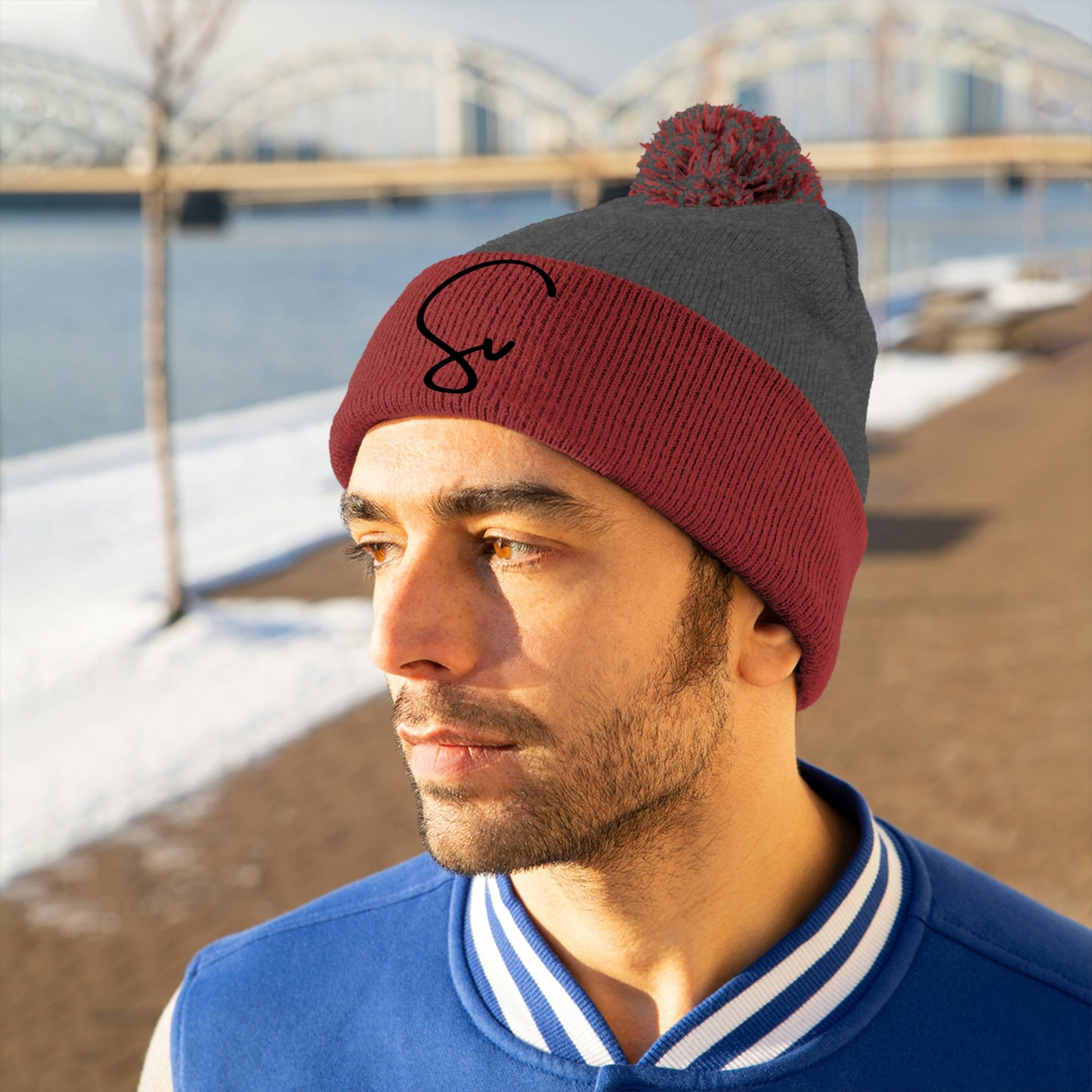 Syvenville Pom Pom Beanie